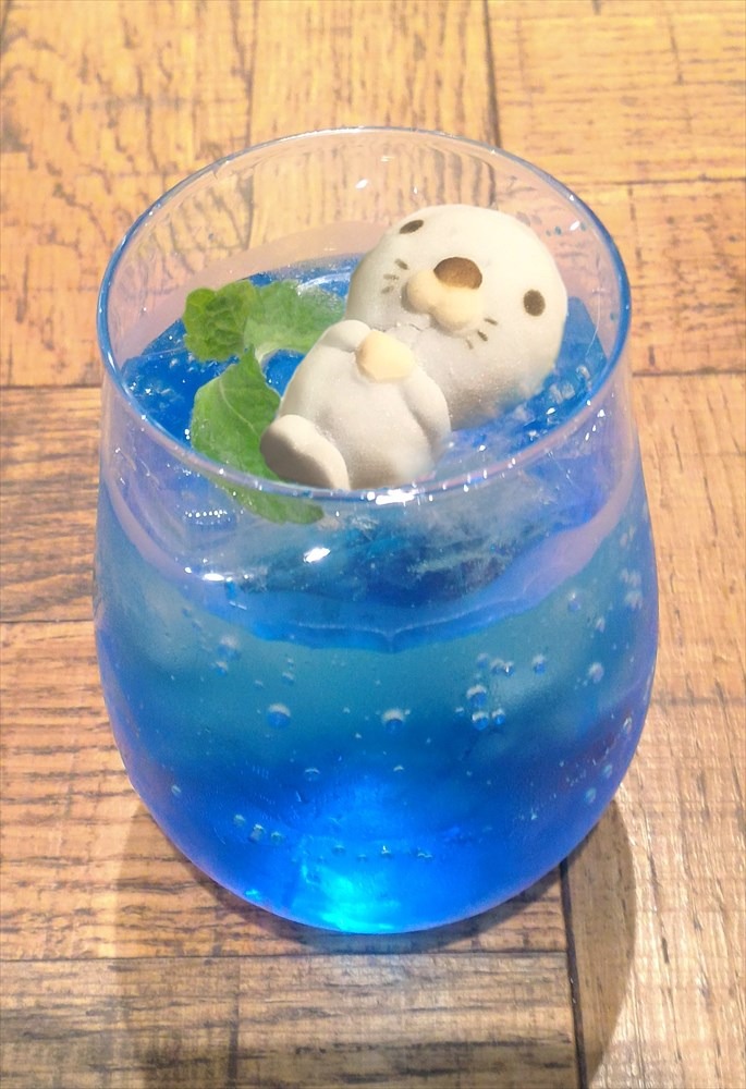 「『つめたくってパチパチして、背中がくすぐったいなぁ。』ぼのぼのぷかぷかソーダ」