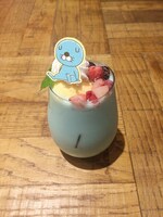 「『前にスナドリネコさんが言ってたなぁ。アイスは溶かそうとしなくても溶けていく。そういうものだ。って。』ぼのぼのブルーフロート」