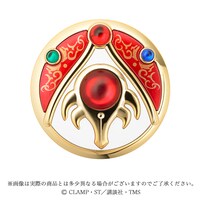 アニメ「魔法騎士レイアース」をモチーフにしたフェイスパウダー。