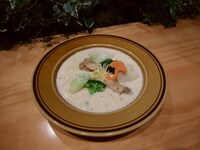 「シロが時雨さんに作ったクリームシチュー」