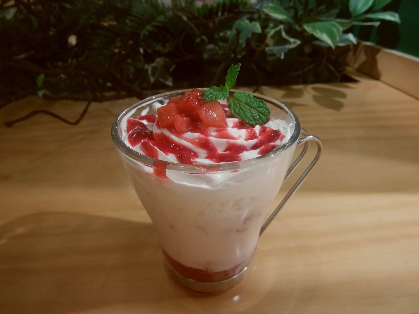 「新庄くんのリア充ホット苺みるく」