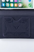 ゼロモデルのスマートフォンケース。