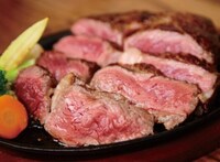 筋肉食堂で提供されるメニューのイメージ画像。