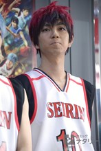 火神大我役の安里勇哉。