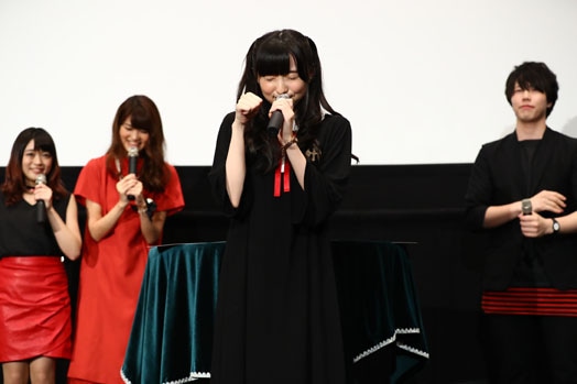 罰ゲームで「負け猫だにゃん」と言わされてしまった田中美海。
