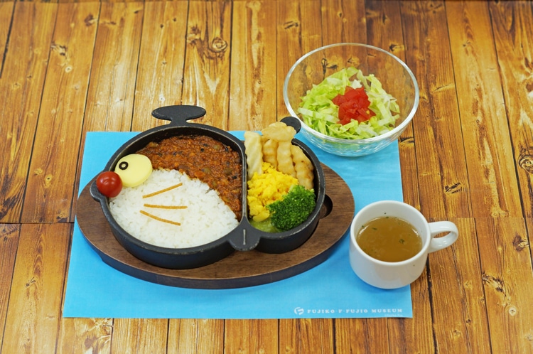 「ドラえもんタコライス」