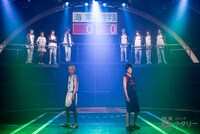 「舞台『黒子のバスケ』OVER-DRIVE」より。（撮影：引地信彦、渡部俊介）