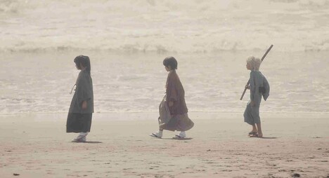 映画「銀魂」の場面写真。