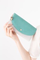 勝生勇利モデルの財布。