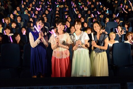 左から野本ほたる、三石琴乃、小清水亜美、伊藤静。