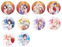 会場で販売される缶バッジ。