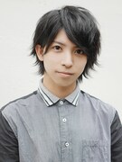 ミカエル役の山中健太。