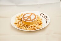 東方仗助のピースマークパンケーキ（大阪会場）