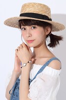 坂田銀時モデル腕時計の着用イメージ。