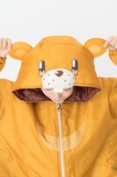 「NEW GAME!! 青葉の寝袋風ルームウェア」の着用イメージ。