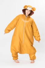 「NEW GAME!! 青葉の寝袋風ルームウェア」の着用イメージ。