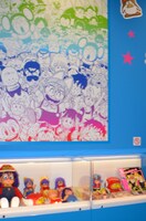 「創刊50周年記念 週刊少年ジャンプ展VOL.1 創刊～1980年代、伝説のはじまり」の様子。(c)鳥山明／集英社