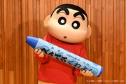 野原家や幼稚園に描ける！「クレヨンしんちゃん」落書きイベントが六本木で