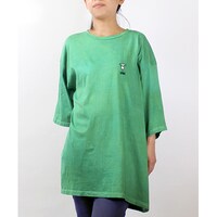 「『弱虫ペタル』超ゆったりサイズ ROOM Tシャツ」より、YAGI（GREEN）の着用例。