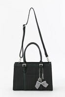 「黑執事 Book of Circus」グレル・サトクリフモデルのバッグ。