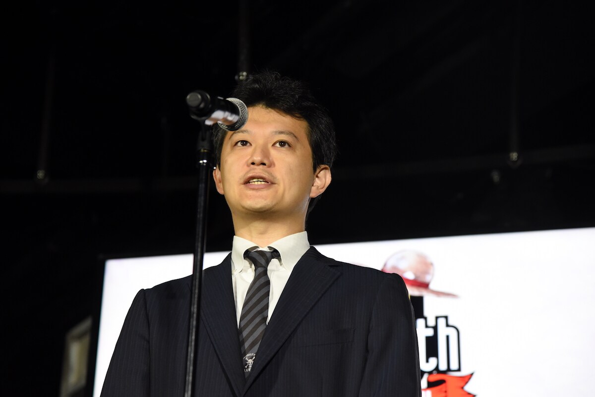「ONE PIECE」連載20周年記念記者発表会の様子。中野博之週刊少年ジャンプ編集長。