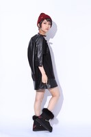 ユーリ・プリセツキーモデルのムートンブーツ。