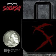 「バキ」最凶死刑囚編より、シコルスキーをモチーフにしたトートバッグ。