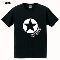 「クローズ」に登場するパルコ・アンド・デンジャラーズをモチーフにした「Official トップスシリーズ ～PAD～」。