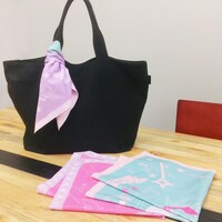 「進撃の巨人」大判クロスの使用イメージ。