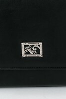 八乙女楽モデルのショルダーバッグ。