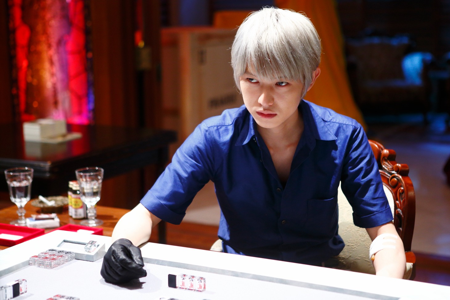 テレビドラマ「アカギ」場面写真。(c)福本伸行/竹書房/スカパー!
