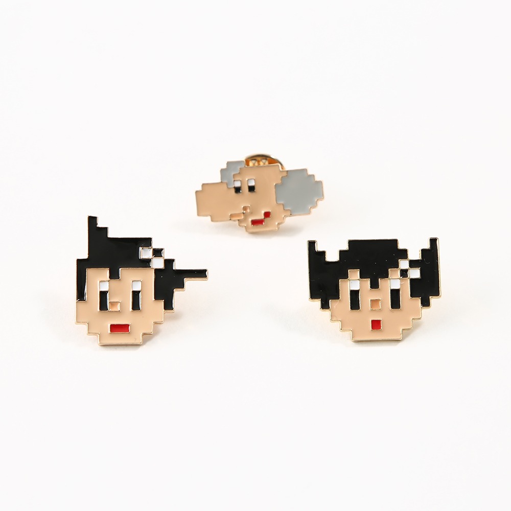 ピンバッジ