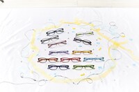 「アイドリッシュセブン×BANDAI×JINS」の全12種。