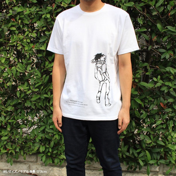 「ポップコーンキャッチTシャツ＜受け＞」の着用例。