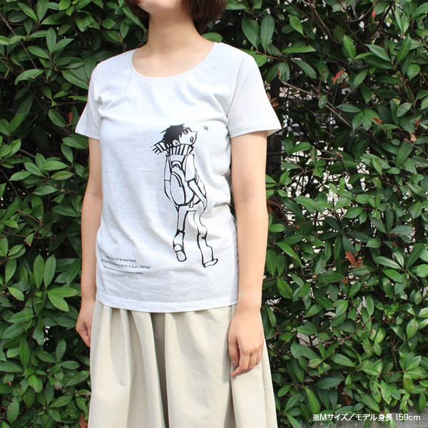 「ポップコーンキャッチTシャツ＜受け＞」の着用例。