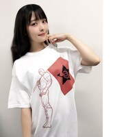 上坂すみれ×キン肉マン× KINGLYMASKのトリプルコラボTシャツ。