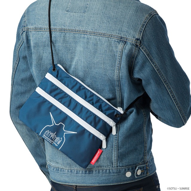 「Manhattan Portage×STRICT-Gコラボ トリプルジッパーサコッシュ」のRX-78-2。