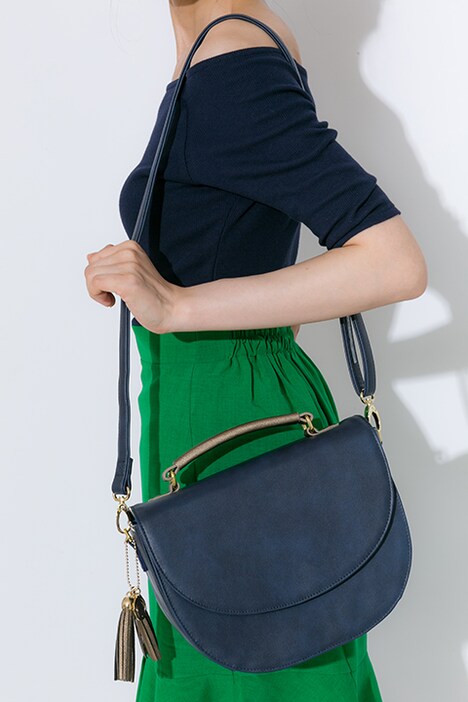 三日月宗近モデルの使用例。