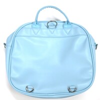 ベルトは取り外しも可能。