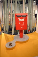 「荒木飛呂彦原画展 ジョジョ展 in S市杜王町 2017」会場内のポスト。