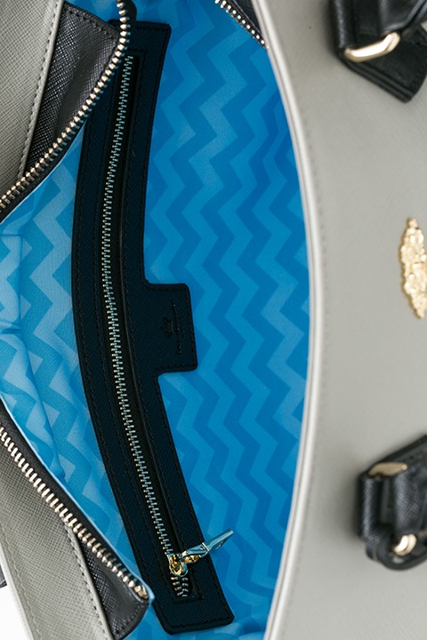 冬組モデルのバッグ。