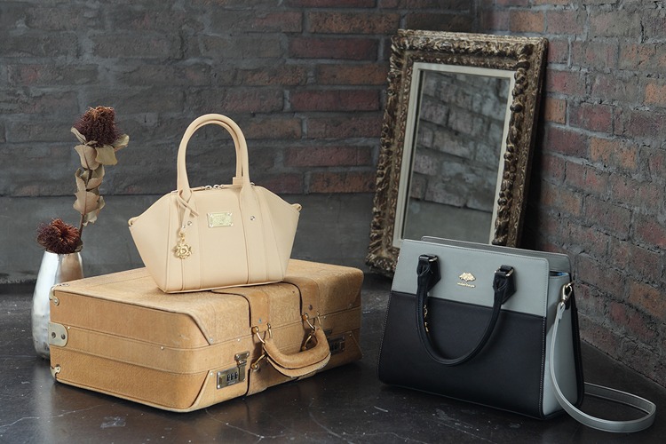 秋組と冬組をイメージしたバッグ。