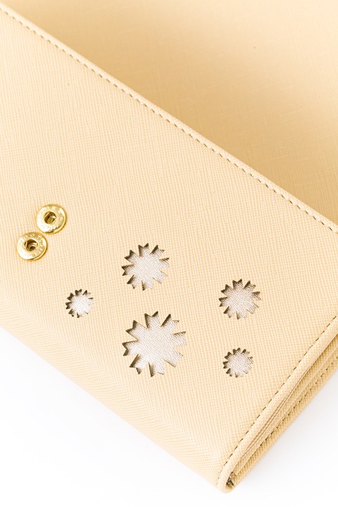 摂津万里モデルの長財布。