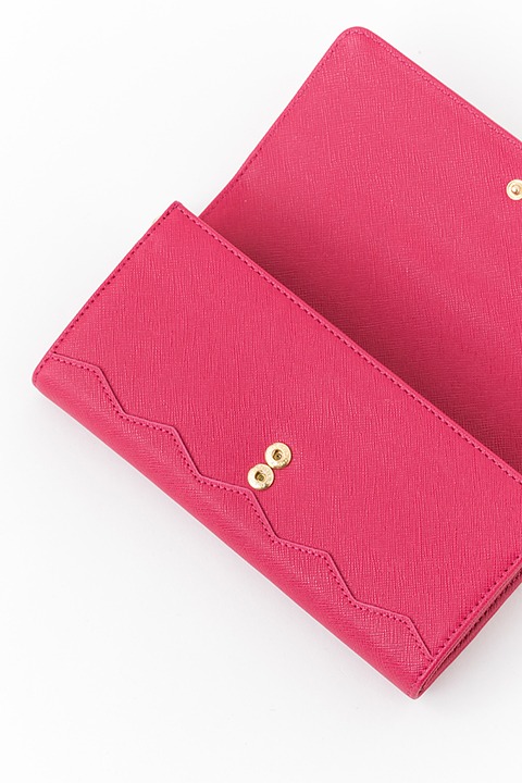 有栖川誉モデルの長財布。