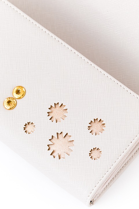 兵頭十座モデルの長財布。