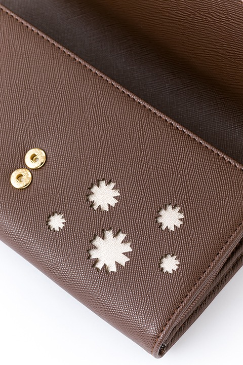 伏見臣モデルの長財布。