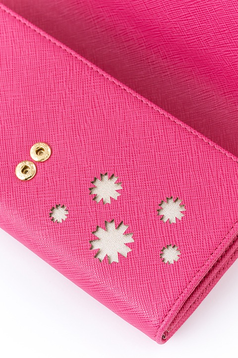 七尾太一モデルの長財布。