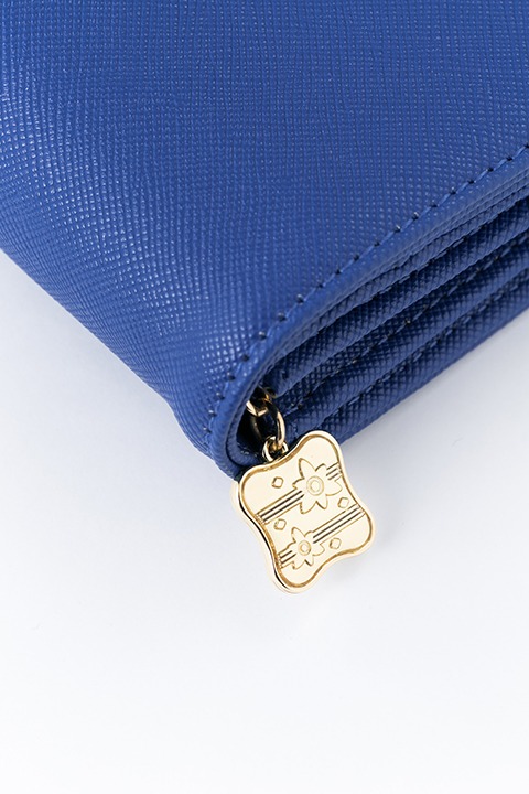 月岡紬モデルの長財布。