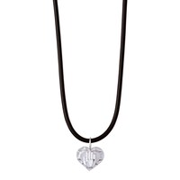 空条承太郎モデルのネックレス（革紐タイプ）。