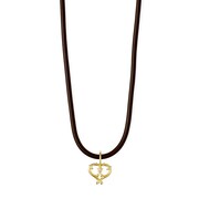 東⽅仗助モデルのネックレス（ハートマーク・革紐タイプ）。